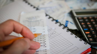 計(jì)算機(jī)軟硬件開發(fā)產(chǎn)權(quán)轉(zhuǎn)讓書據(jù)印花稅稅率解析